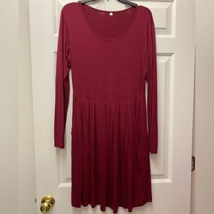 NWOT Burgundy long sleeved dress, knee length, size L
